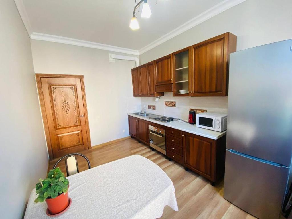 Ernaz Plus Apartments-Expo-Boulevard 130 أستانا المظهر الخارجي الصورة